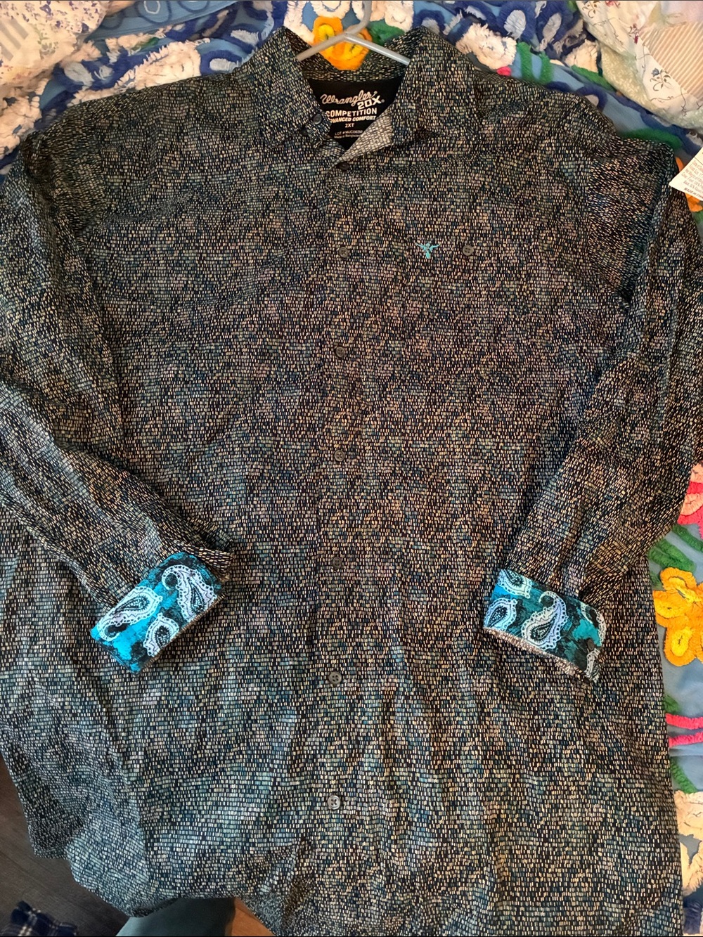 Wrangler Men’s Button Down— Black with Teal Accent 2XT